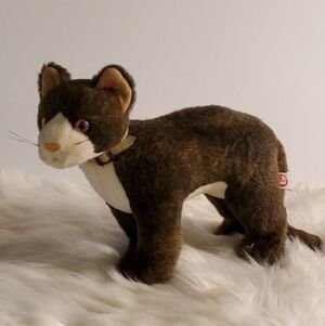 1999 Ty Classic "Tall Mystery" The cat brown plush beanie baby collection . 9"5